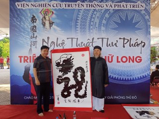 Trưng bày 1010 chữ " Rồng" bằng thư pháp trong chuỗi sự kiện kỷ niệm 1010 năm Thăng Long - Hà Nội