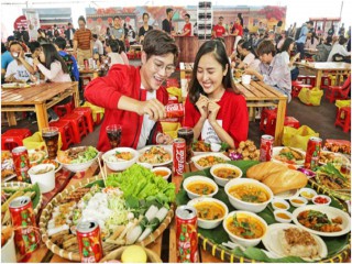 Gặp gỡ Nguyễn Cường Nam Food Review chủ nhân hàng loạt clip triệu views về đồ ăn trên tiktok